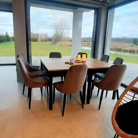 Willa Skrzatusz Villa *