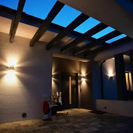 Willa Skrzatusz * Skrzatusz